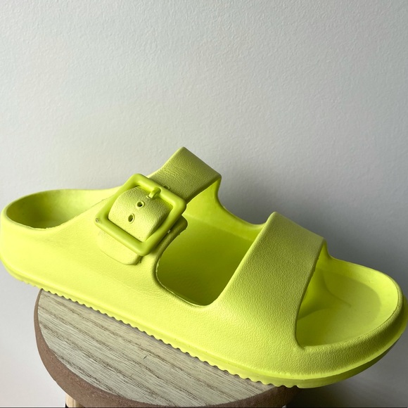 Neon Green Birkenstock Imitation Slip On Sandals | Size 7 | New - Picture 3 of 3
